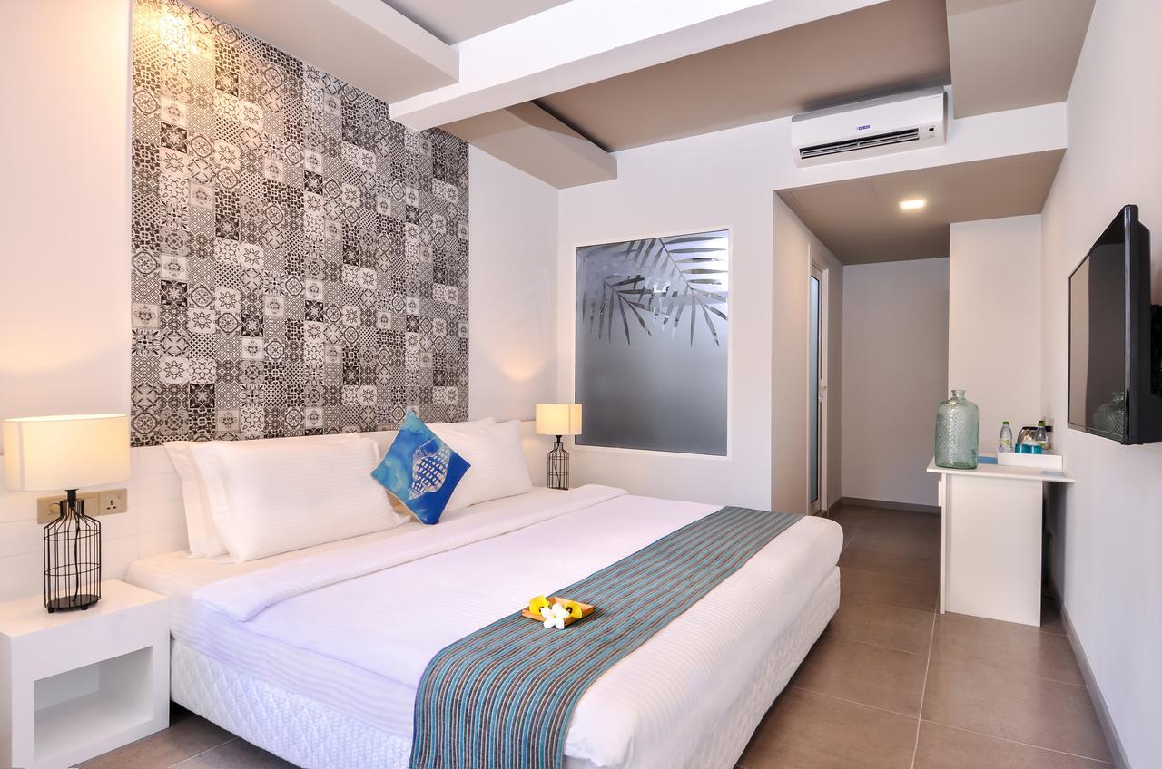 Velana Beach Hotel Maldives Маафуши Экстерьер фото